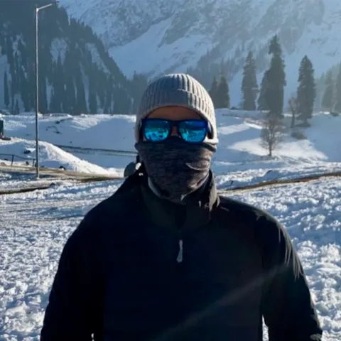 Waris Reshi